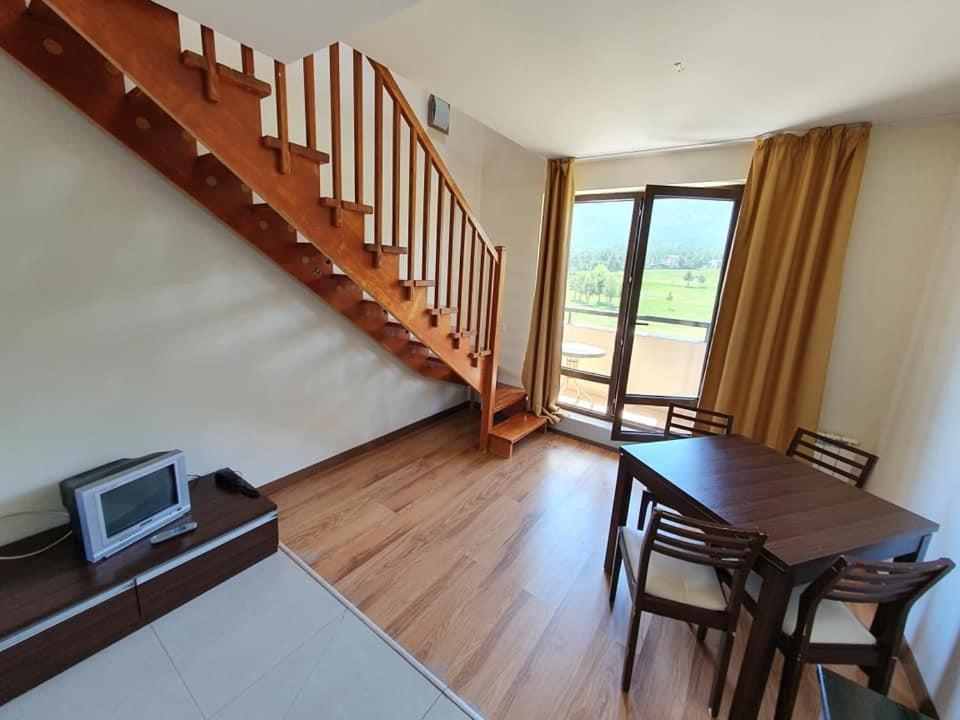 Sunny Duplex With Spectacular View In Terra Complex Razlog Exterior foto